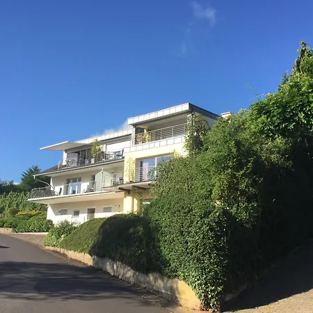 Panorama Mosel شقة *