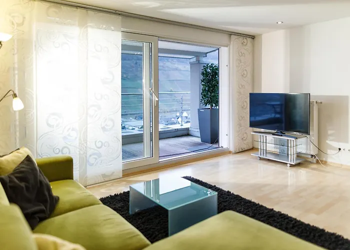 Panorama Mosel * رايل